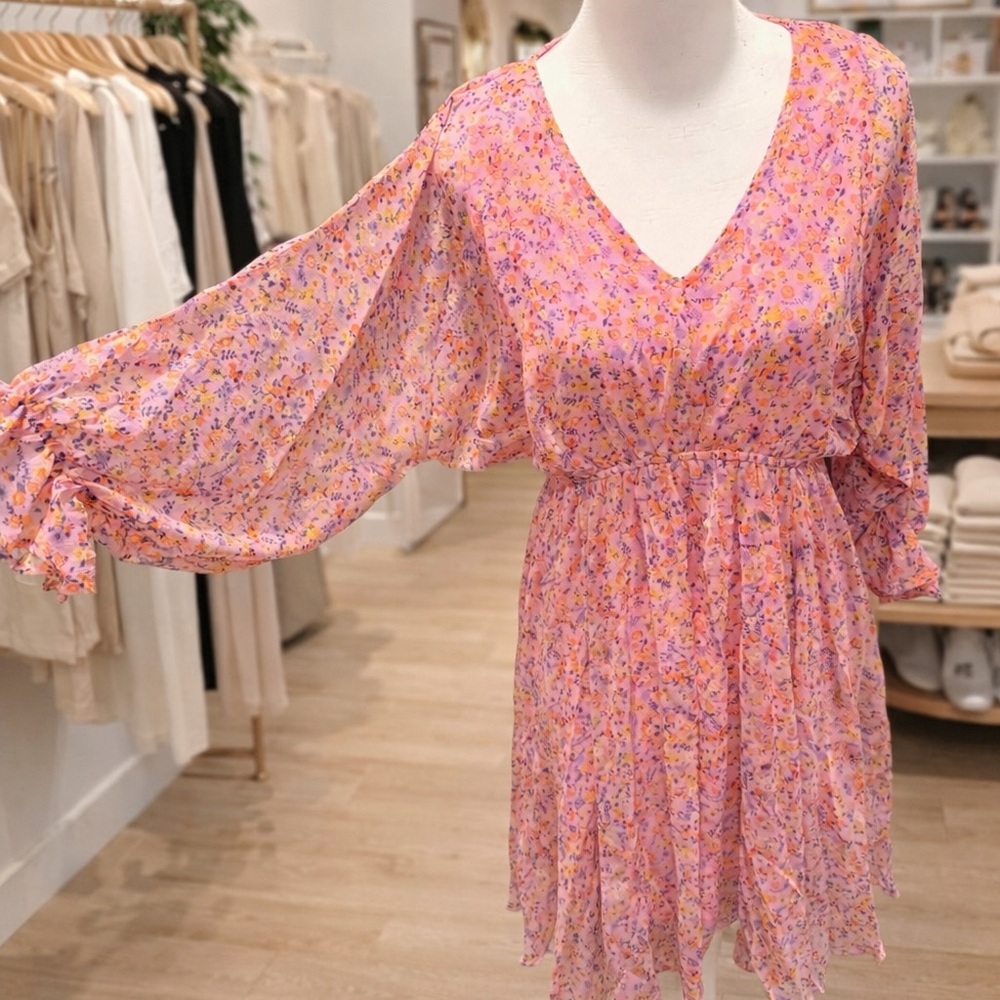 White Birch Floral V Neck Dress Boho Ruffle Sleeve Pink Flowy M L XL NWOT